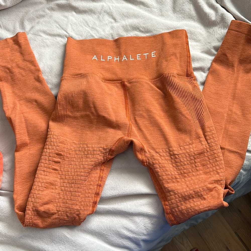 Alphalete leggings